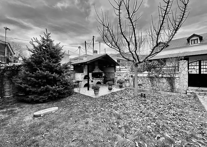 דירה βυσωκά *